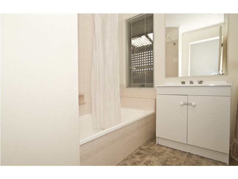 7 Dorman Court, Mill Park VIC 3082