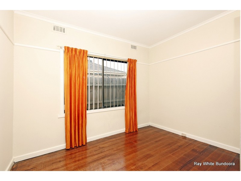 1/14 Clunes Street, Kingsbury VIC 3083