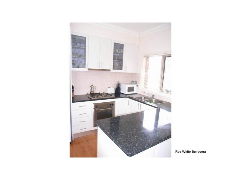 4/6 Smith Street, Reservoir VIC 3073