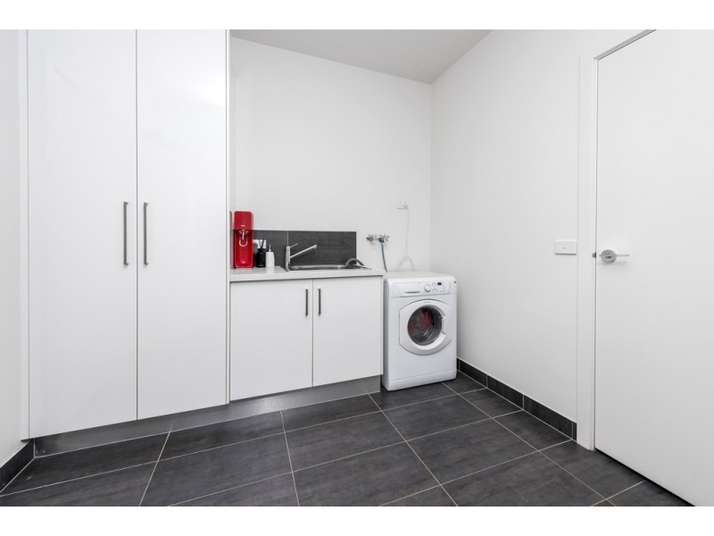 3/107 Barton Street, Reservoir VIC 3073