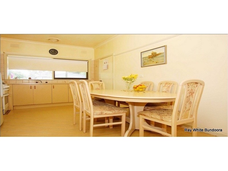 1/11 Whittier Street, Kingsbury VIC 3083