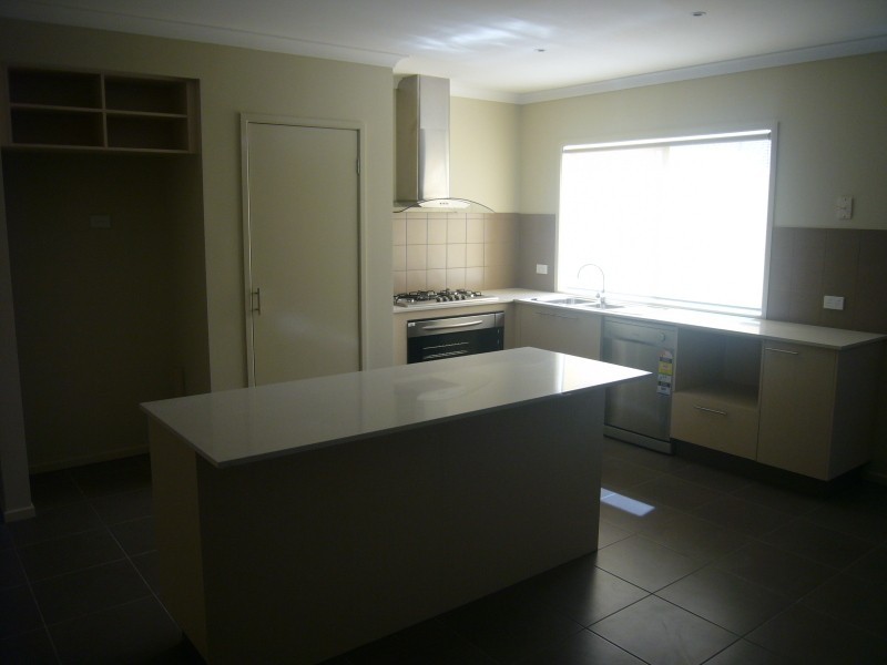 9 Viewpoint Avenue, Mernda VIC 3754