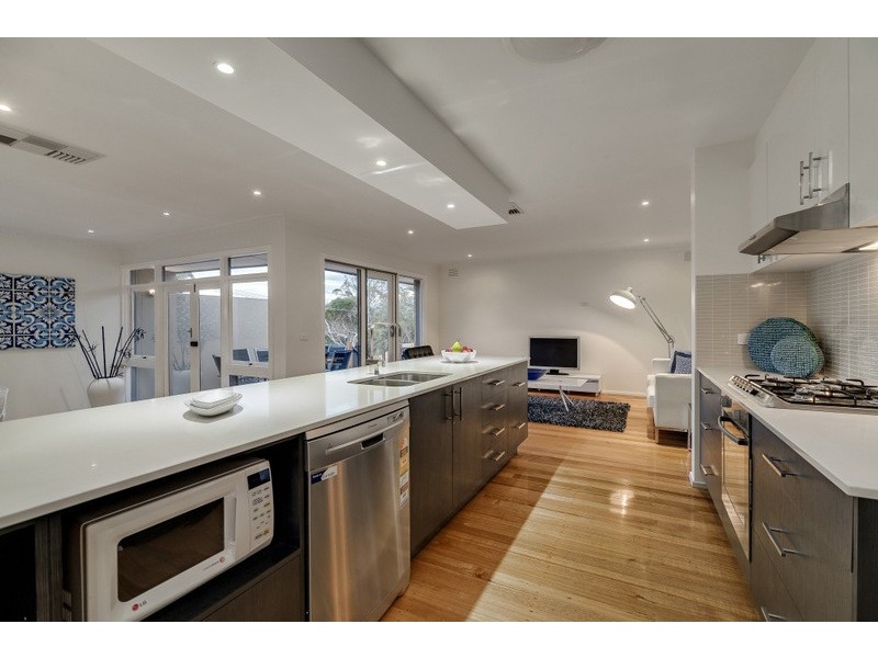 15 Champion Crescent, Bundoora VIC 3083