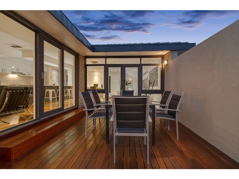 15 Champion Crescent, Bundoora VIC 3083