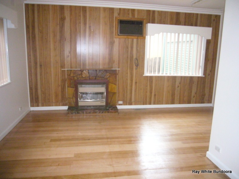 24 Keats Avenue, Kingsbury VIC 3083