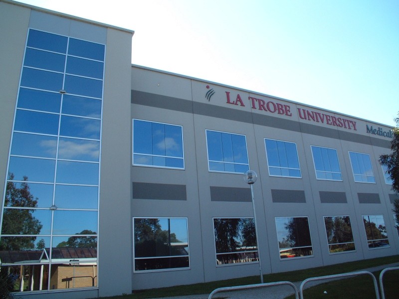 24 Keats Avenue, Kingsbury VIC 3083