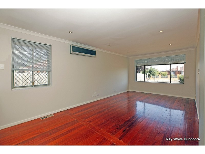 10 Kalara Close, Lalor VIC 3075