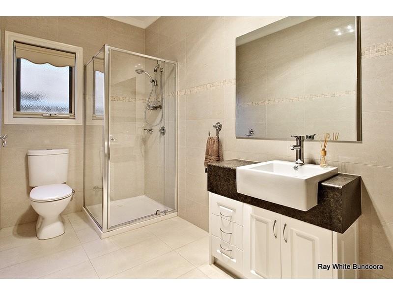 27 Gunghalin Drive, Doreen VIC 3754