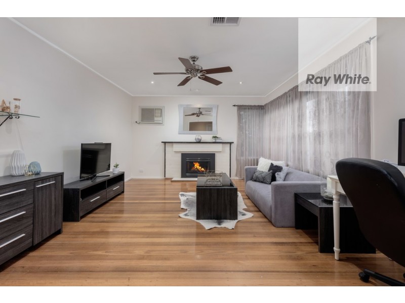 37 Greenwood Drive, Bundoora VIC 3083