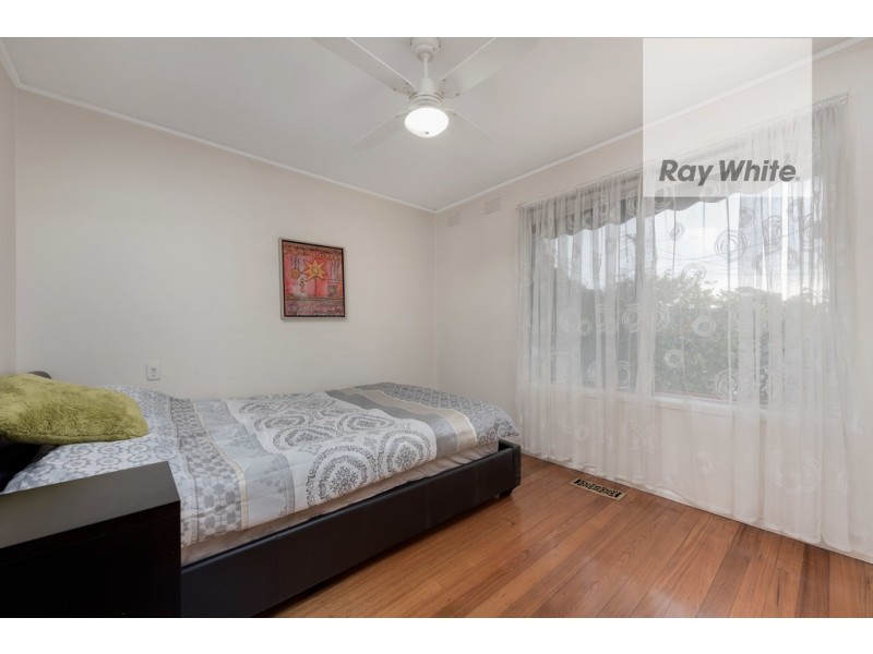 37 Greenwood Drive, Bundoora VIC 3083