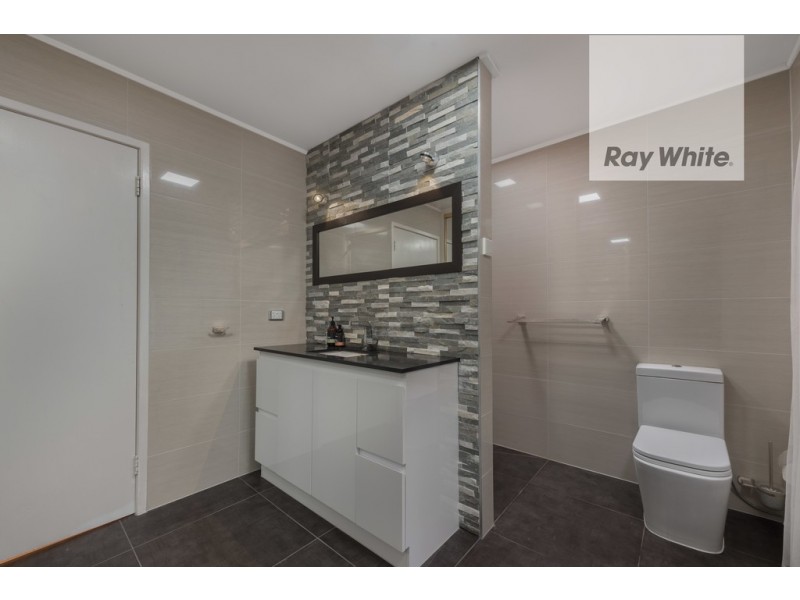 37 Greenwood Drive, Bundoora VIC 3083