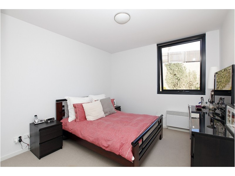 2/70 Janefield Drive, Bundoora VIC 3083