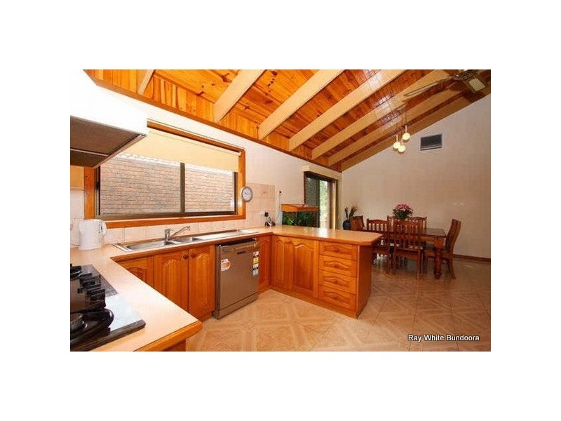 27 Azalea Avenue, Mill Park VIC 3082