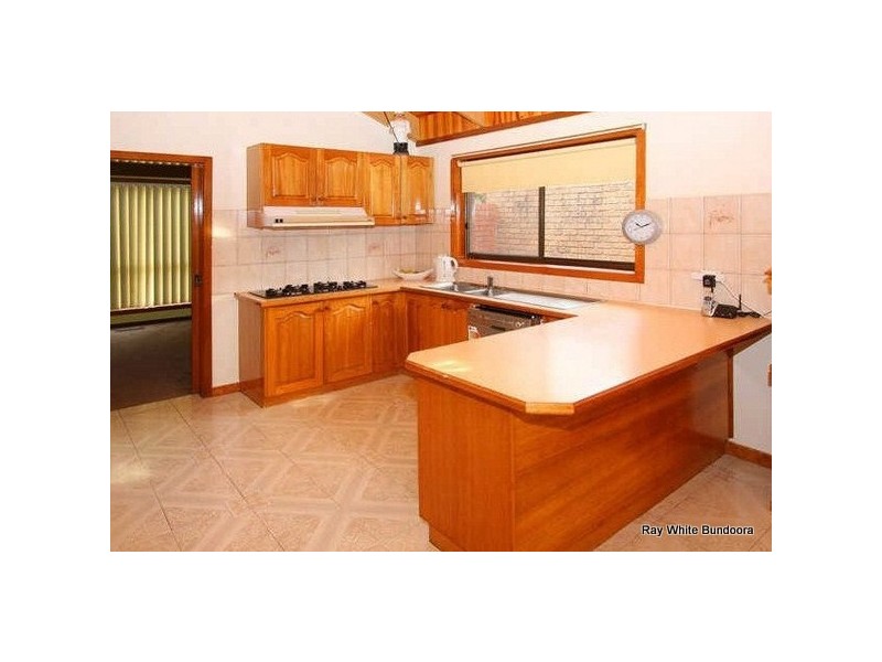 27 Azalea Avenue, Mill Park VIC 3082