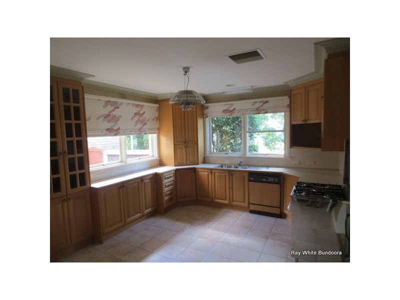 34 Rosehill Road, Niddrie VIC 3042