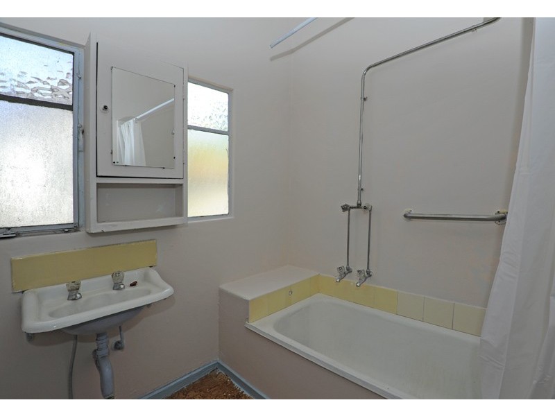 202 Albert Street, Reservoir VIC 3073