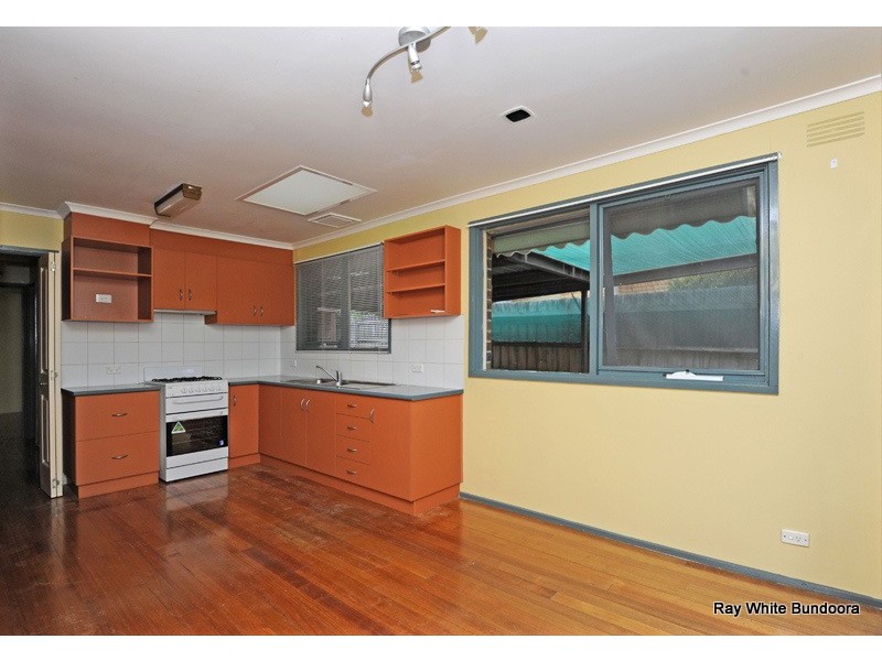 14 Latrobe Avenue, Bundoora VIC 3083