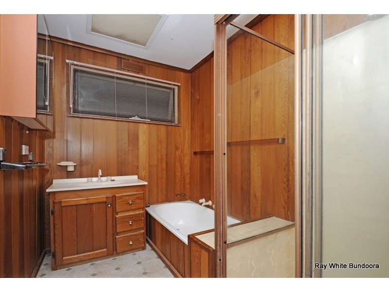 14 Latrobe Avenue, Bundoora VIC 3083