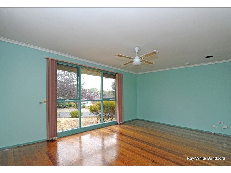 14 Latrobe Avenue, Bundoora VIC 3083