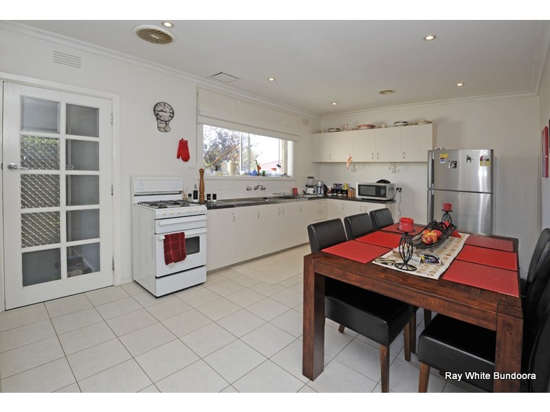 15 Olympic Street, Bundoora VIC 3083