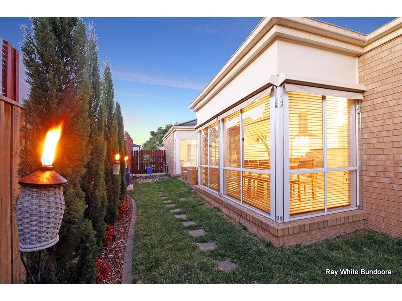 16 Velvet Avenue, Bundoora VIC 3083