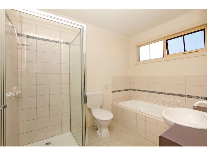 8/22 Old Plenty Road, South Morang VIC 3752