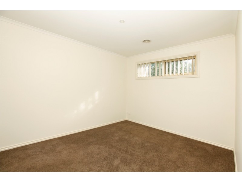 8/22 Old Plenty Road, South Morang VIC 3752