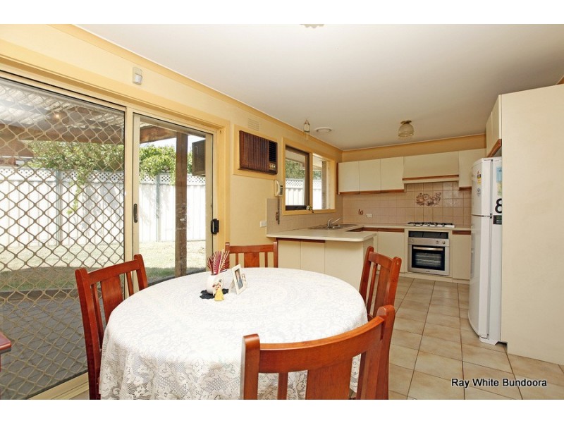 8 Barden Place, Thomastown VIC 3074