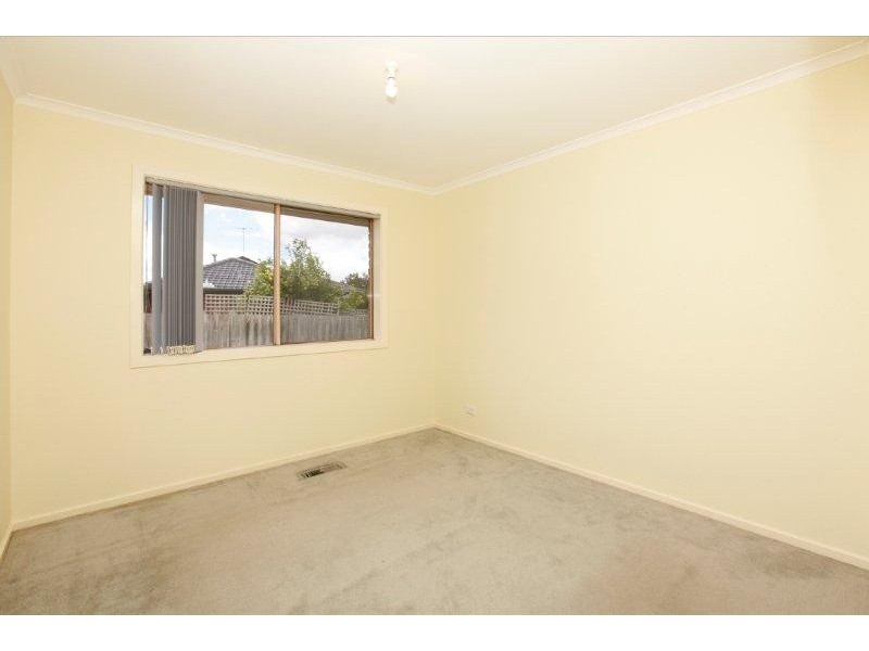 255 Betula Avenue, Mill Park VIC 3082