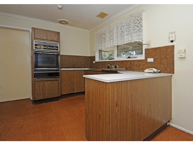 18 Ebony Drive, Bundoora VIC 3083