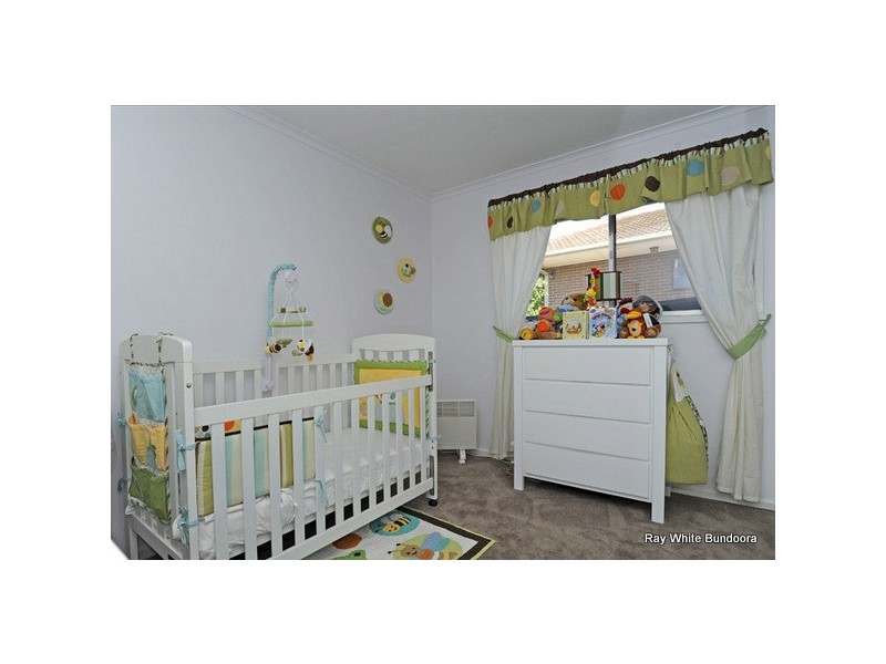 122 Holt Parade, Bundoora VIC 3083