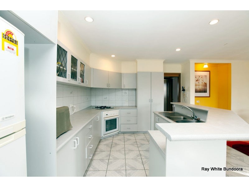 2/14 Dunne Street, Kingsbury VIC 3083