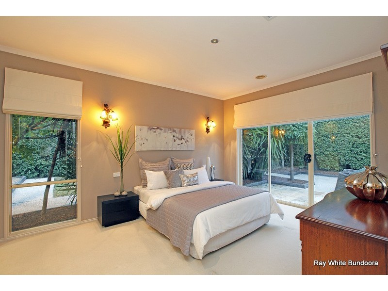 12 Mary Bryant Court, Mill Park VIC 3082