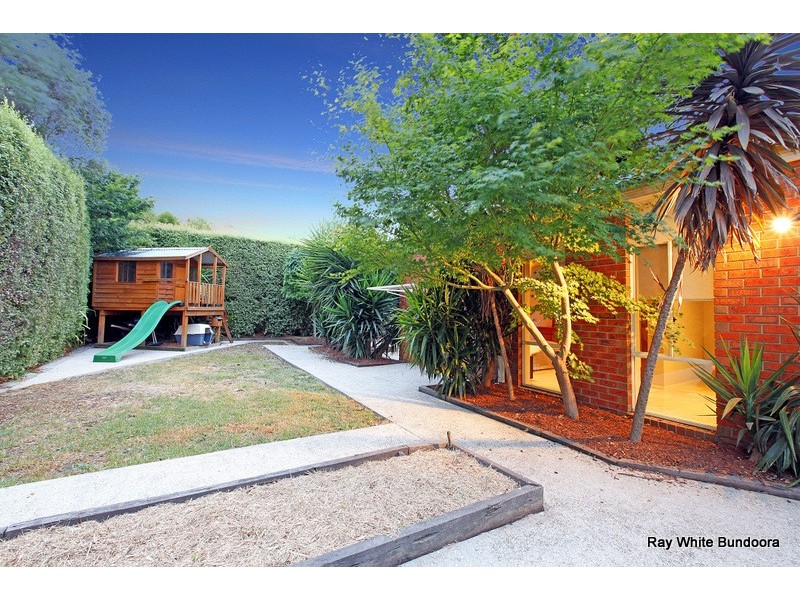 12 Mary Bryant Court, Mill Park VIC 3082