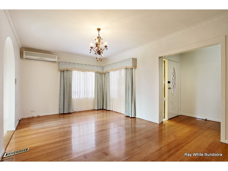 23 Carrington Boulevard, Thomastown VIC 3074