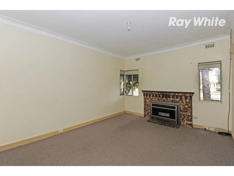 30A Hazel Grove, Pascoe Vale VIC 3044