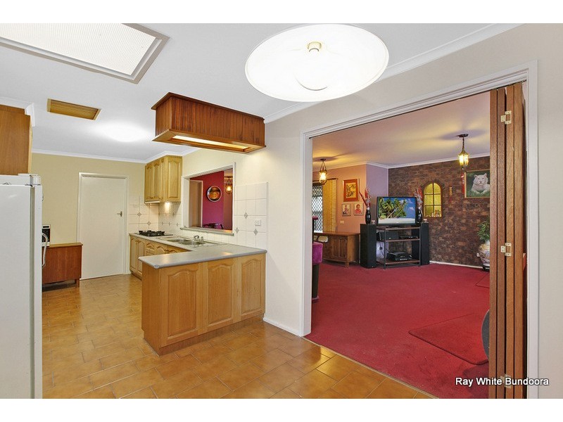 37 Luton Way, Bundoora VIC 3083