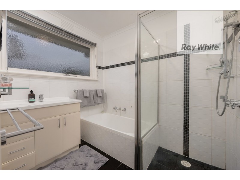 219 Greenwood Drive, Bundoora VIC 3083