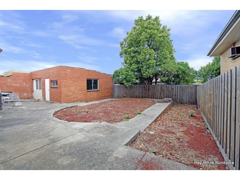 107 Dunne Street, Kingsbury VIC 3083