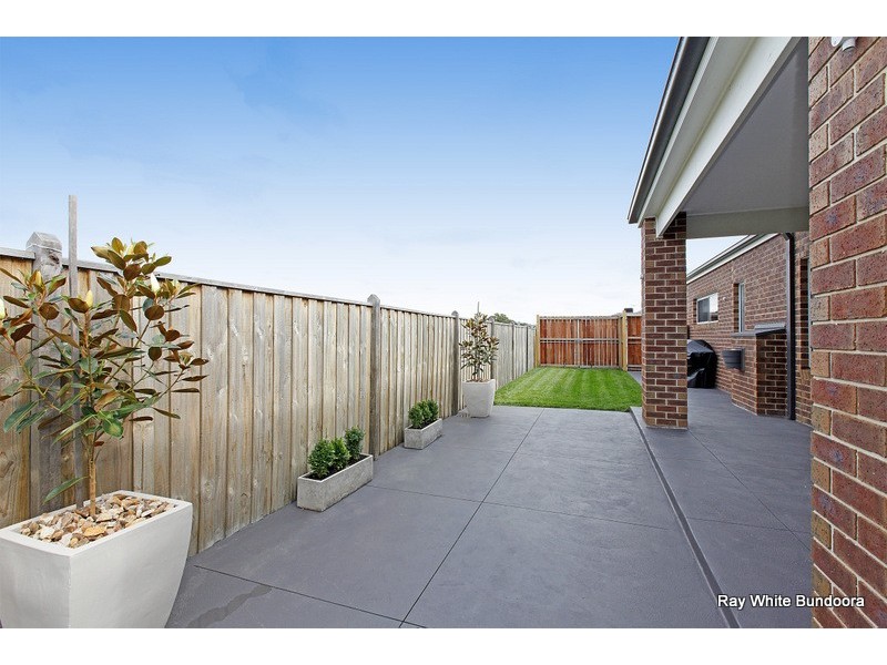 31 Wallaroo Way, Doreen VIC 3754
