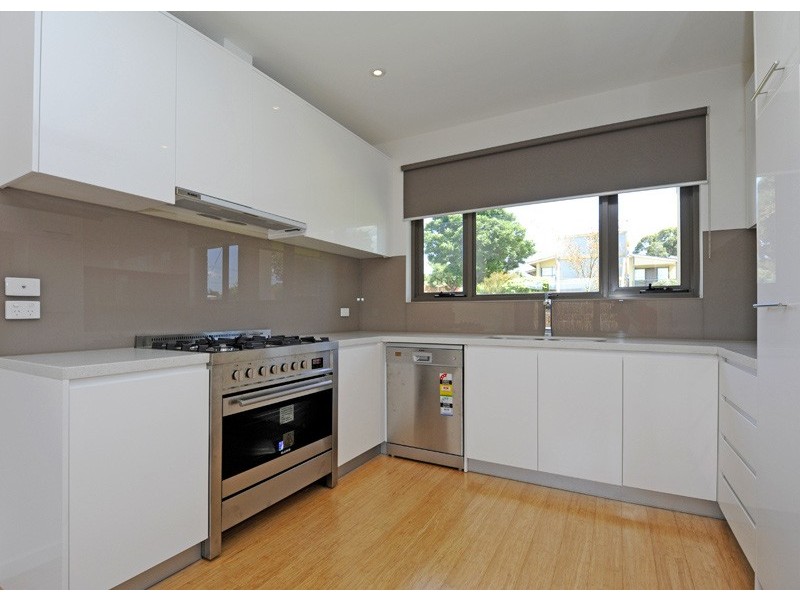 2/1 Olympic Street, Bundoora VIC 3083