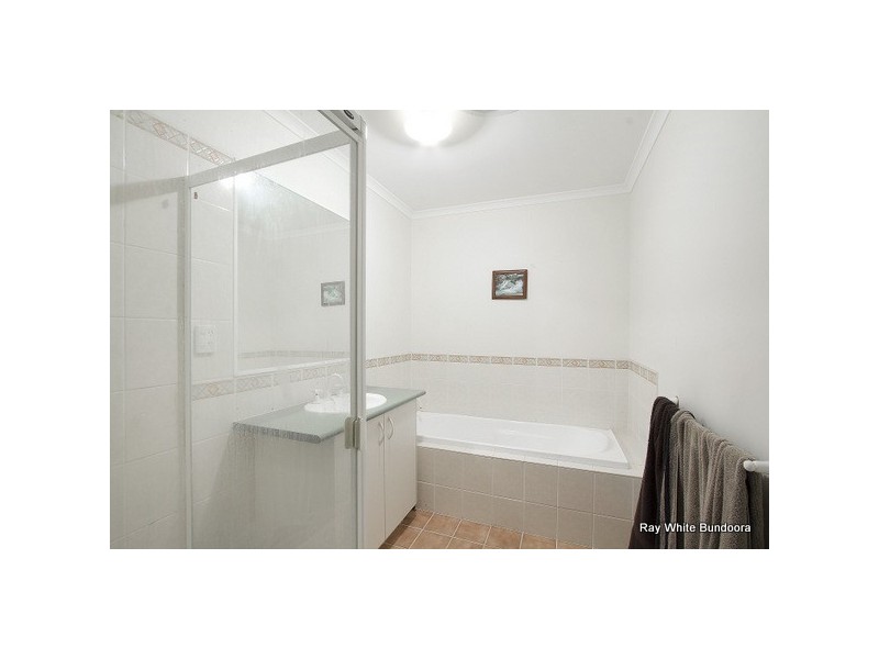 15 Ironbark Drive, Bundoora VIC 3083