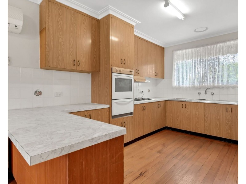 42 Jacqueline Road, Bundoora VIC 3083