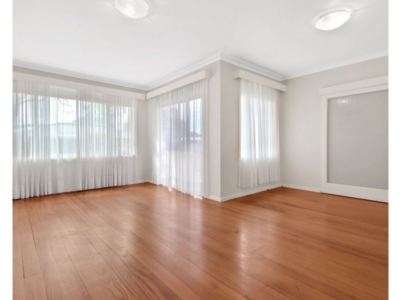 42 Jacqueline Road, Bundoora VIC 3083