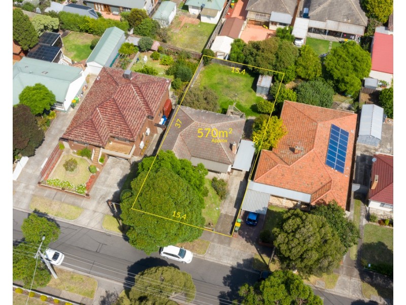 13 Scott Grove, Kingsbury VIC 3083