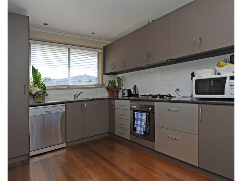 6 Mersey Street, Bundoora VIC 3083