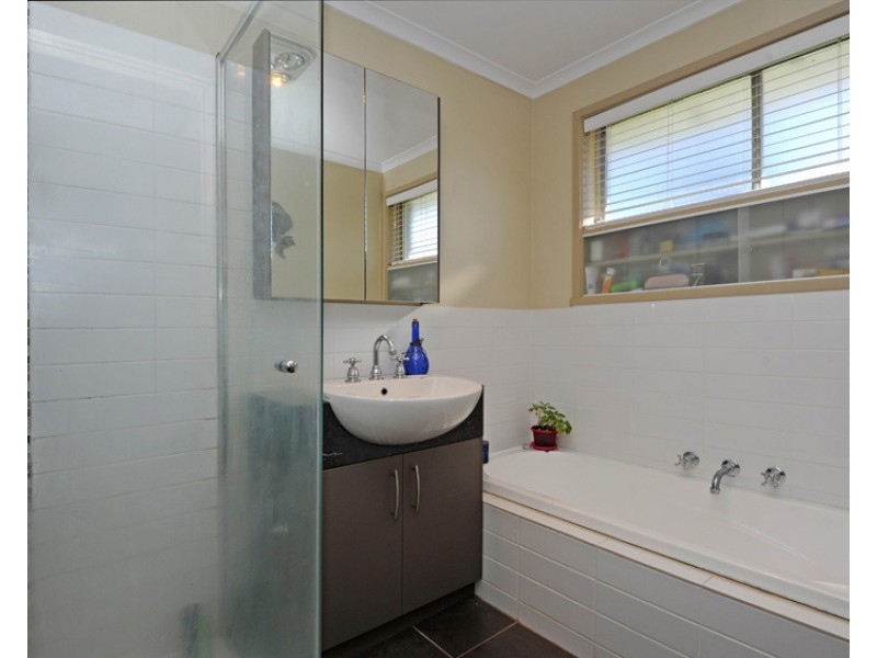 6 Mersey Street, Bundoora VIC 3083