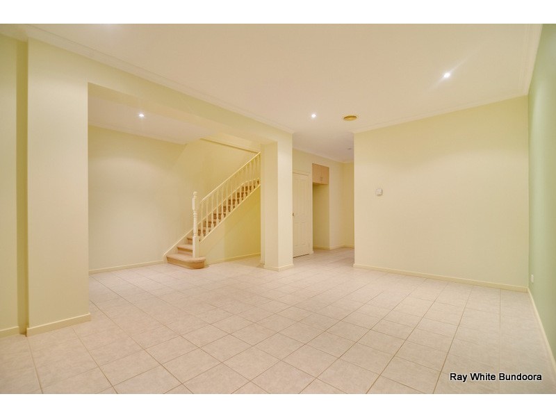 2/2 Shoalhaven Street, Bundoora VIC 3083