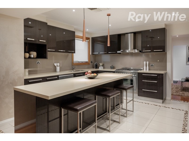 6 Myers Court, Bundoora VIC 3083