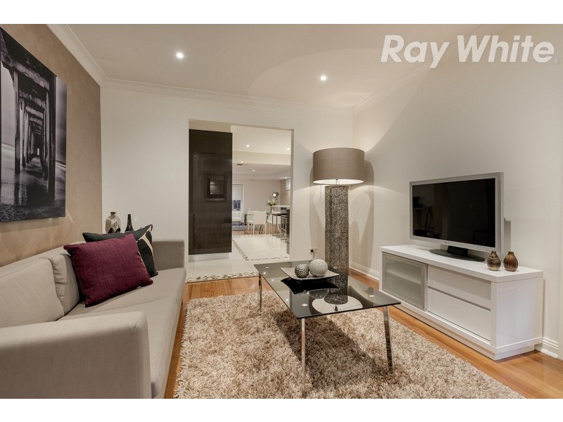 6 Myers Court, Bundoora VIC 3083